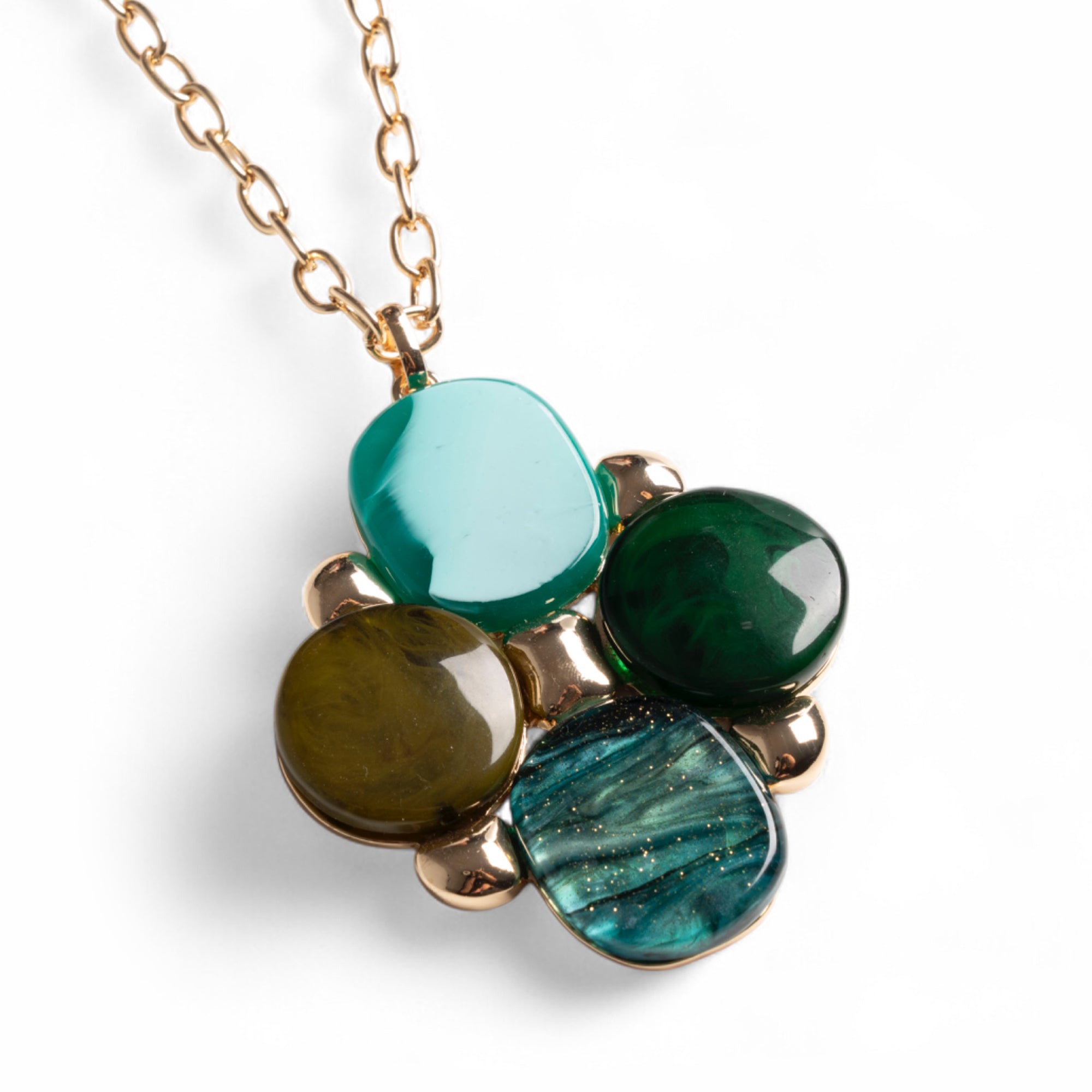 Collana lunga a catena con pendente a forma di fiore in acrilico e resina tono verde - Mya Accessories