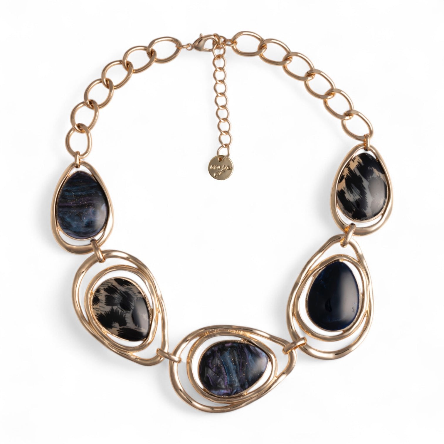 Collana girocollo a catena con inserti in acrilico animalier tono blu e nero - Mya Accessories