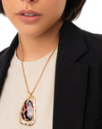 Collana con catena sottile e pendente in metallo ed acrilico animalier tono rosso - Mya Accessories