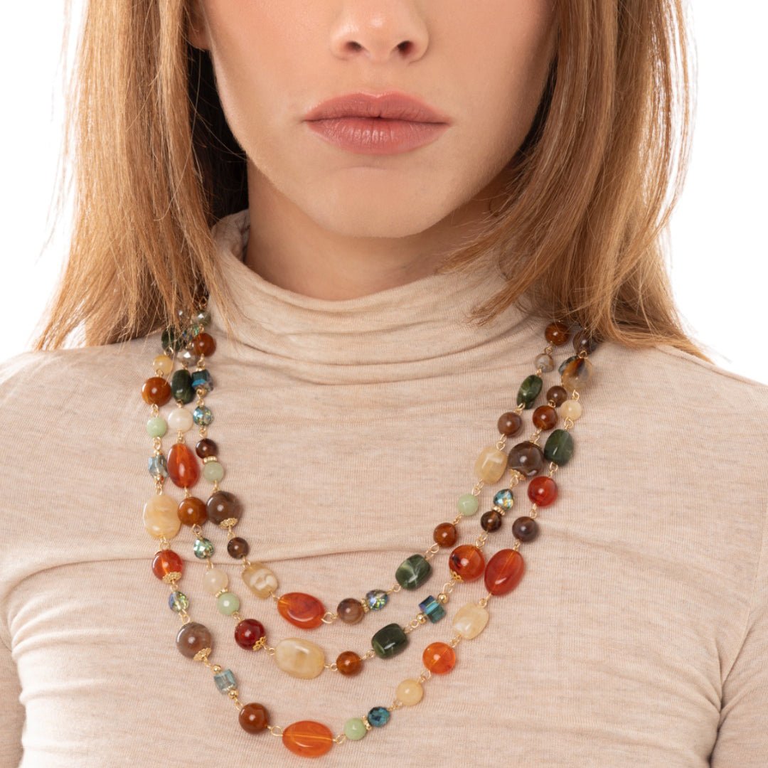 Collana a tre fili con pietre in acrilico e vetro tono arancio/beige - Mya Accessories