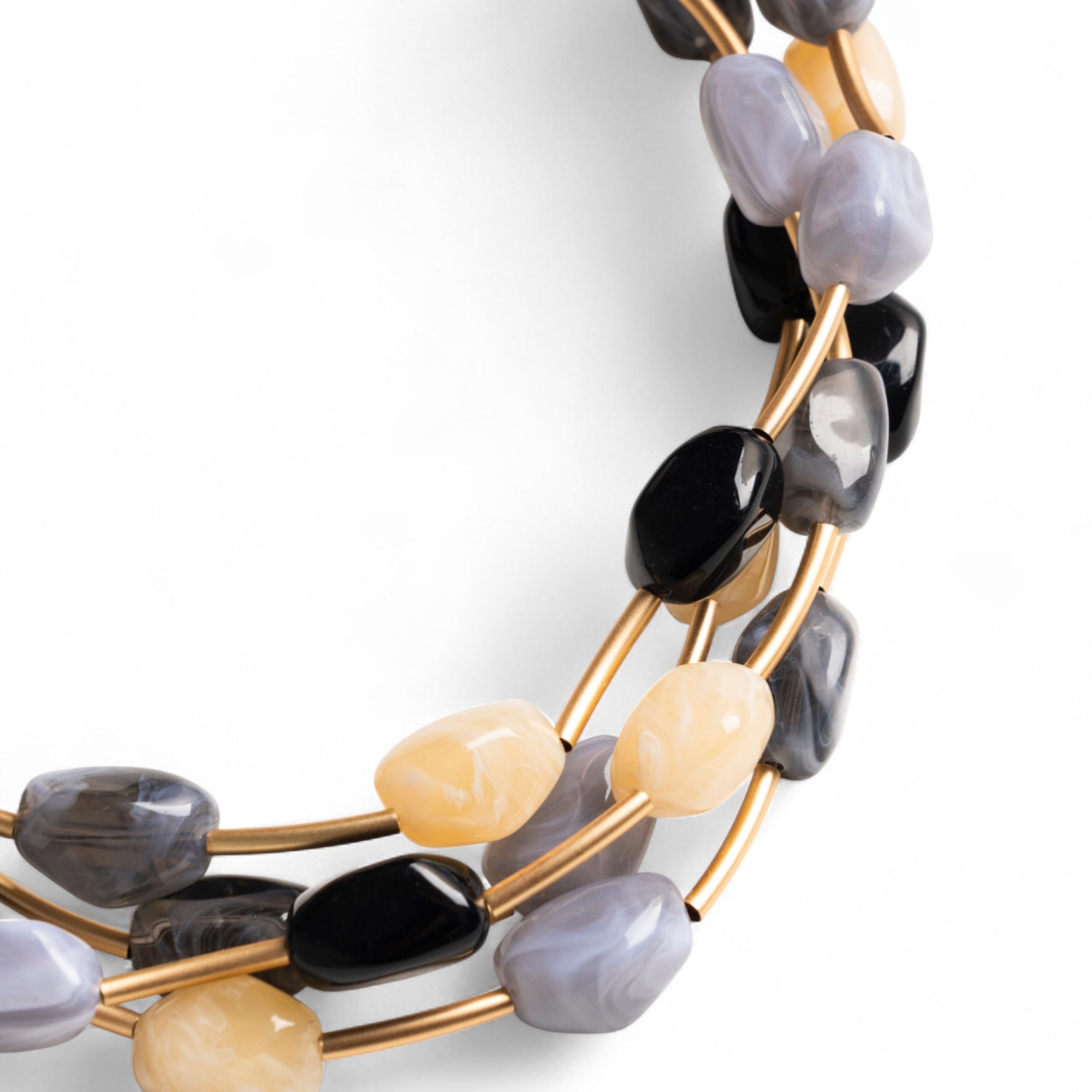 Collana girocollo multifilo con pietre in acrilico multi nero - Mya Accessories