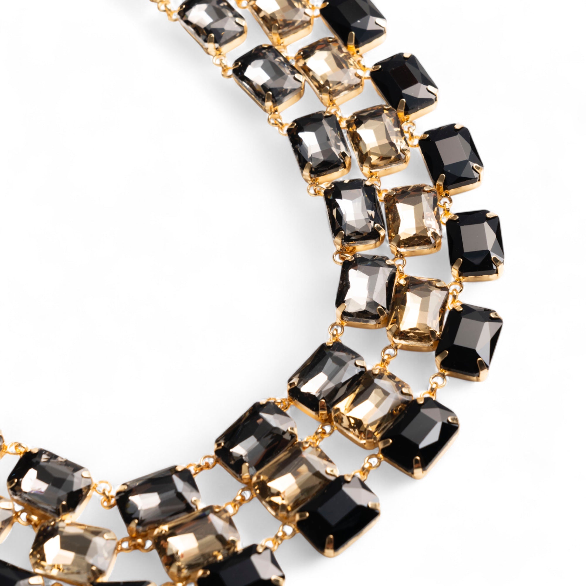 Collana girocollo a tre linee con pietre in vetro sui toni del nero, grigio e topazio - Mya Accessories