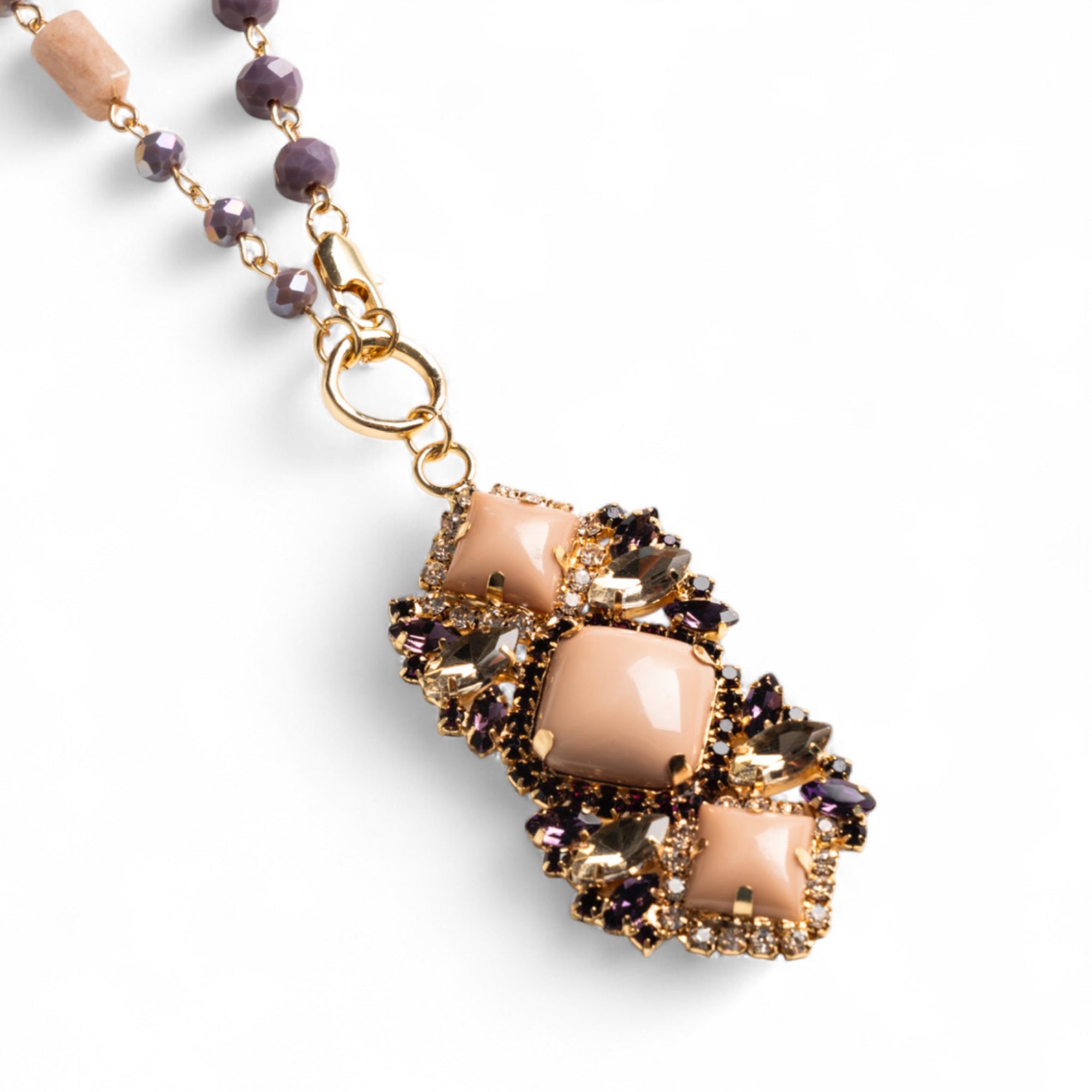 Collana lunga a catena con pendente in vetro beige e lilla - Mya Accessories