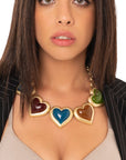 Collana girocollo a catena con cuori in resina multicolore - Mya Accessories