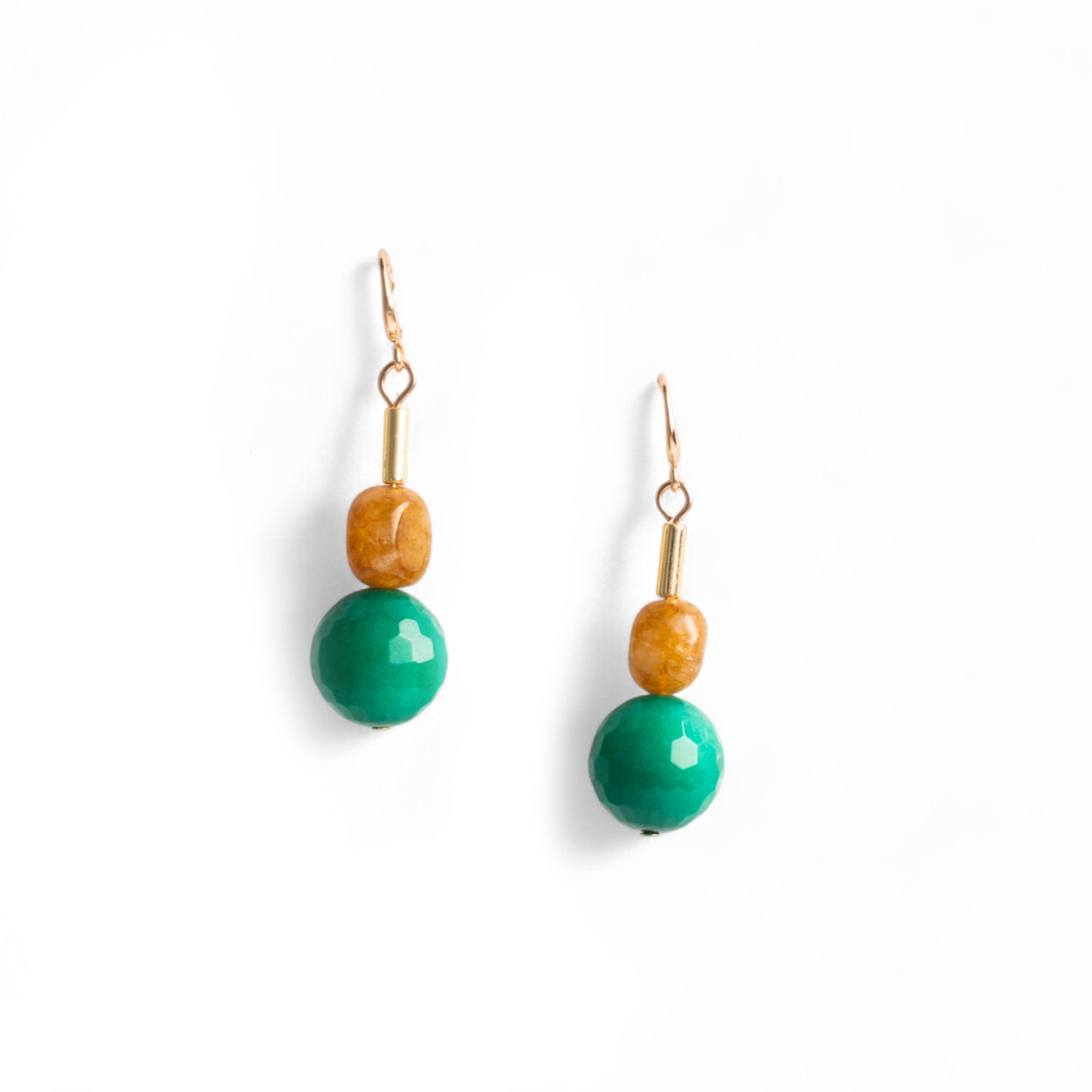 Orecchini pendenti con pietre in acrilico verde ed ambra - Mya Accessories