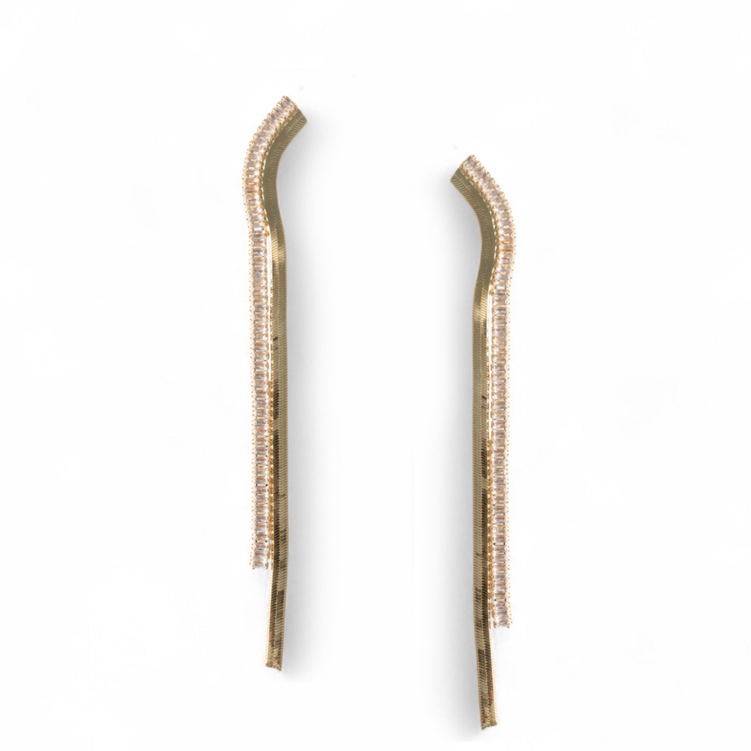 Orecchini pendenti con fili di metallo e strass in vetro crystal - Mya Accessories