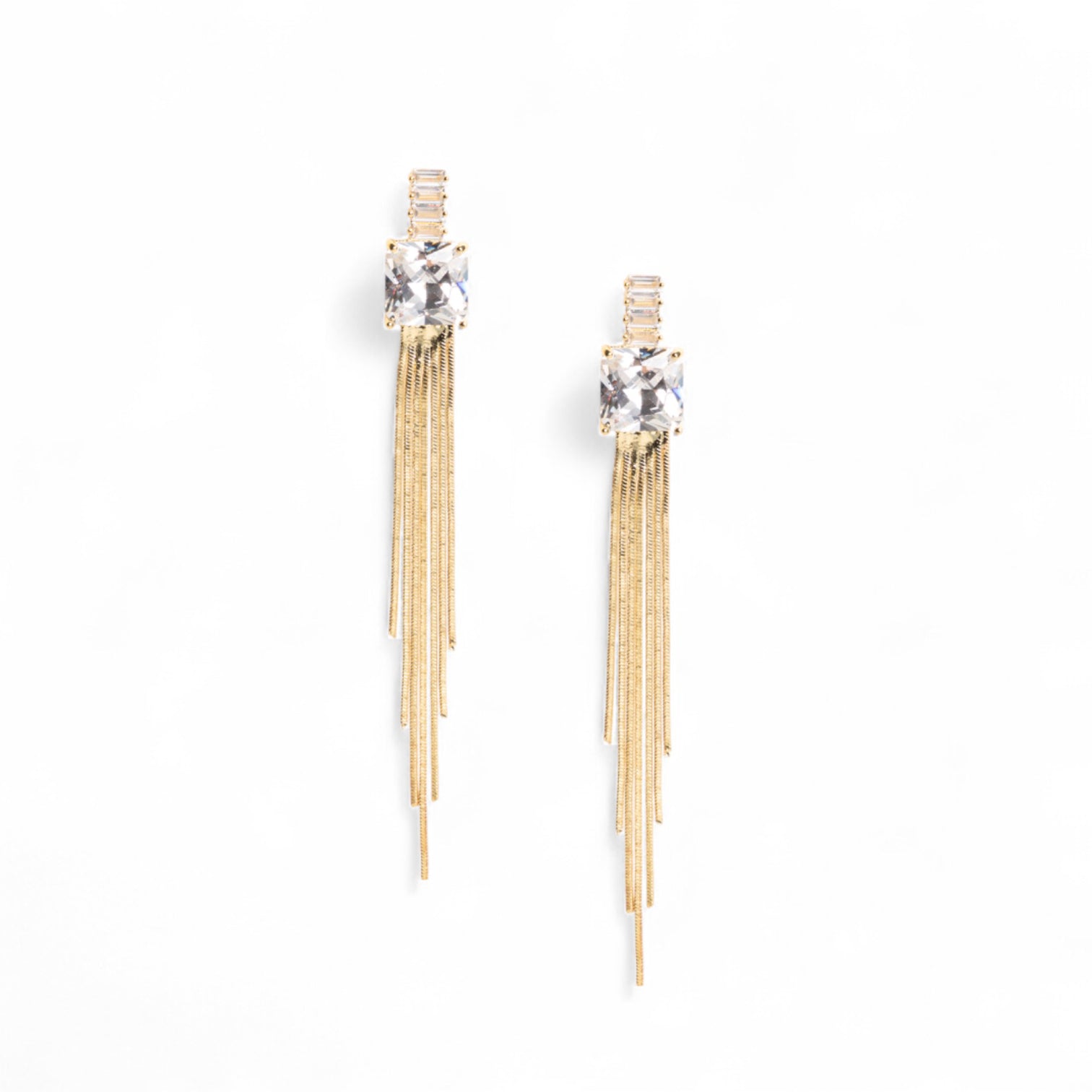 Orecchini con pietre in vetro crystal e fili in metallo pendenti - Mya Accessories