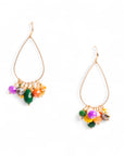 Orecchini pendenti con fili in metallo a goccia e pietre in vetro multicolore - Mya Accessories