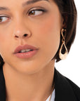 Orecchini pendenti in metallo martellato con design a goccia - Mya Accessories