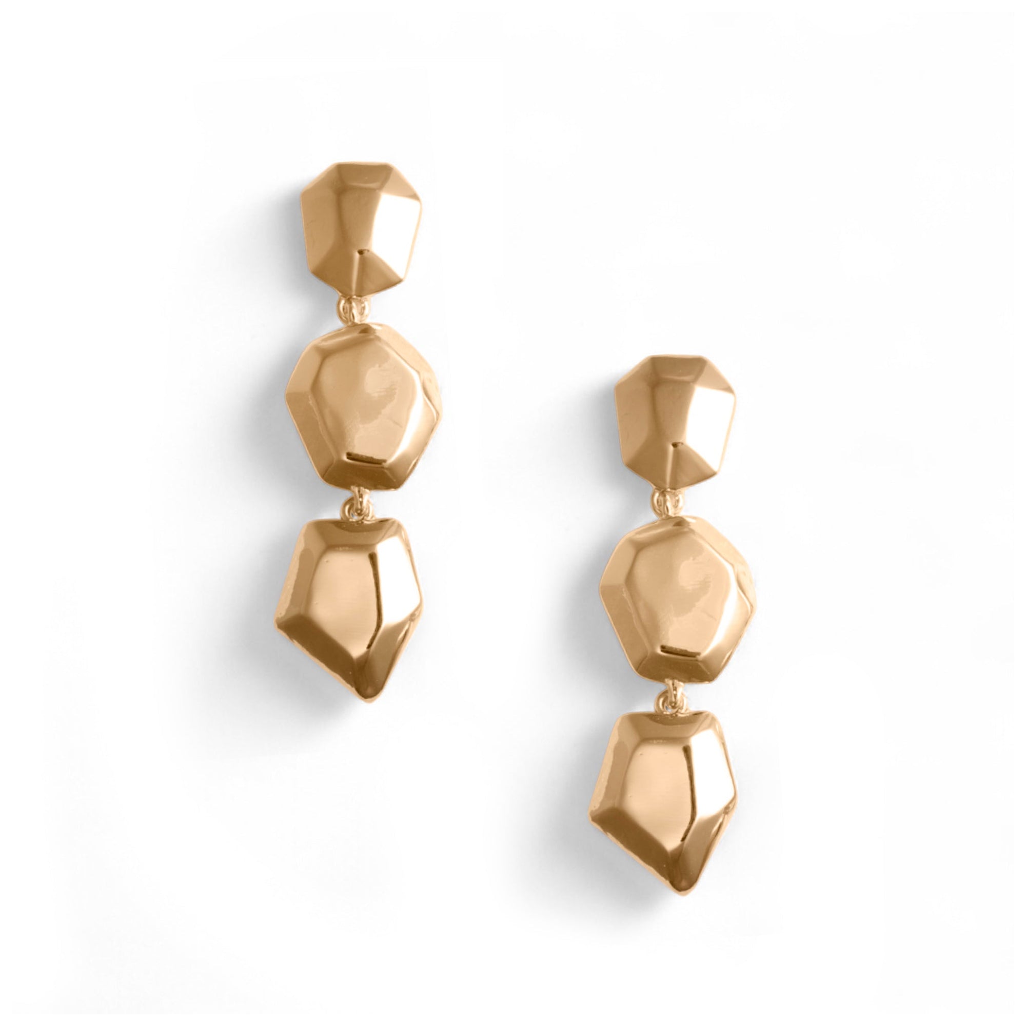 Orecchini pendenti lunghi con design esagonale in metallo - Mya Accessories