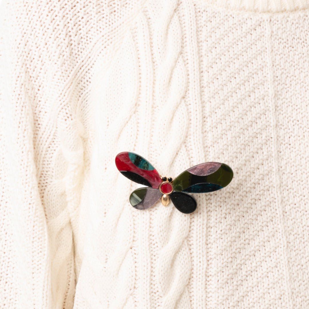 Spilla con base in metallo, design a farfalla in acrilico - Mya Accessories
