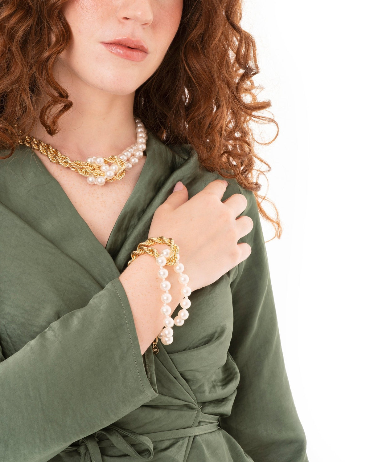 Bracciale nodo con filo di perle e catena in metallo - Mya Accessories
