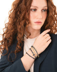 Bracciale elastico multi filo con pietre in vetro tono blu - Mya Accessories