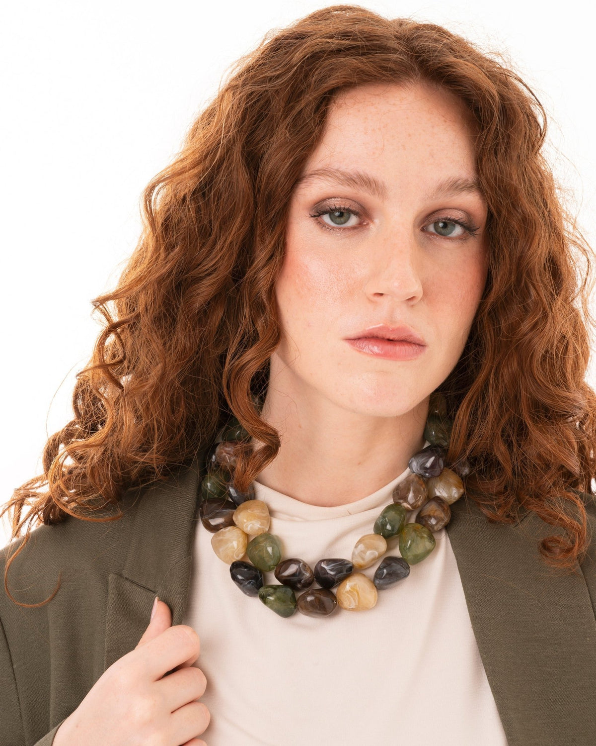 Collana girocollo a due fili con pietre grandi in acrilico tono verde - Mya Accessories