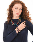Collana a due fili con pietre in acrilico blu e viola - Mya Accessories