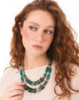 Collana a due fili con pietre in acrilico e resina tono petrolio - Mya Accessories