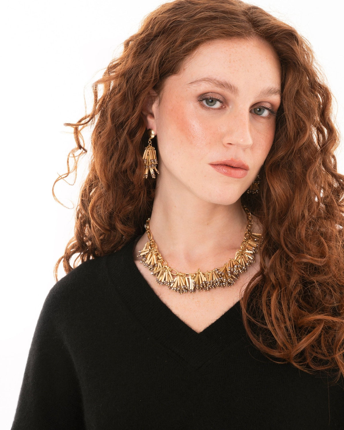 Collana girocollo in metallo con inserti in metallo e pietre in vetro grigie - Mya Accessories