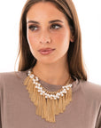 Collana girocollo a catena con sfere in vetro effetto perlato e frange pendenti - Mya Accessories