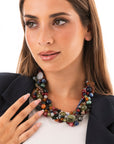 Collana girocollo con pietre intrecciate in acrilico e vetro multicolore - Mya Accessories