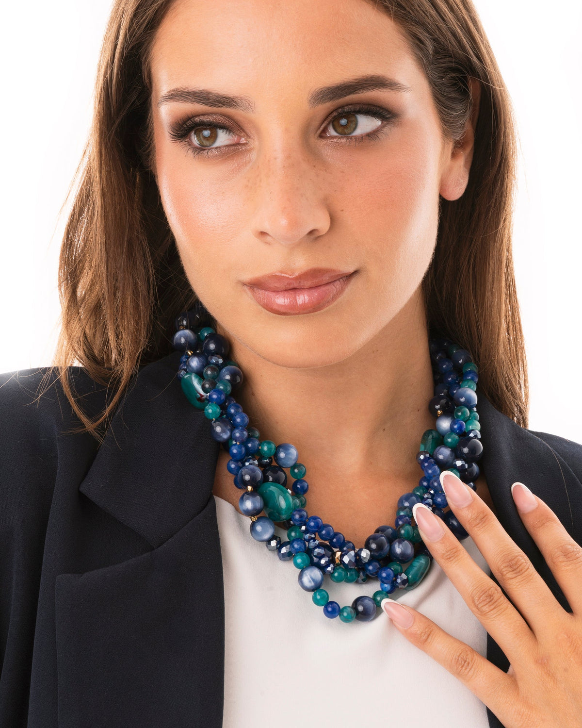 Collana girocollo con pietre intrecciate in acrilico e vetro tono blu - Mya Accessories