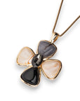 Collana lunga con catena snake e pendente a fiore in resina nei toni nero e beige - Mya Accessories