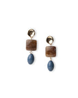 Orecchini pendenti con pietre geometriche in acrilico marrone e blu - Mya Accessories