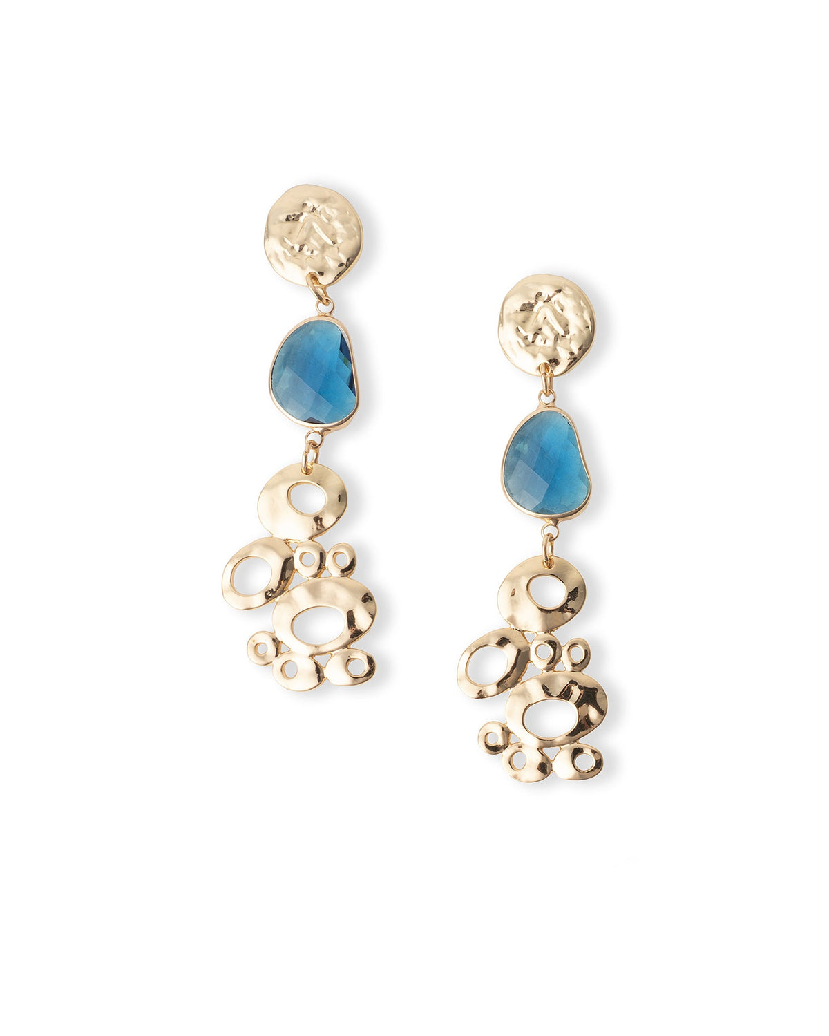 Orecchini pendenti in metallo lucido con design astratto e pietra in vetro azzurra - Mya Accessories