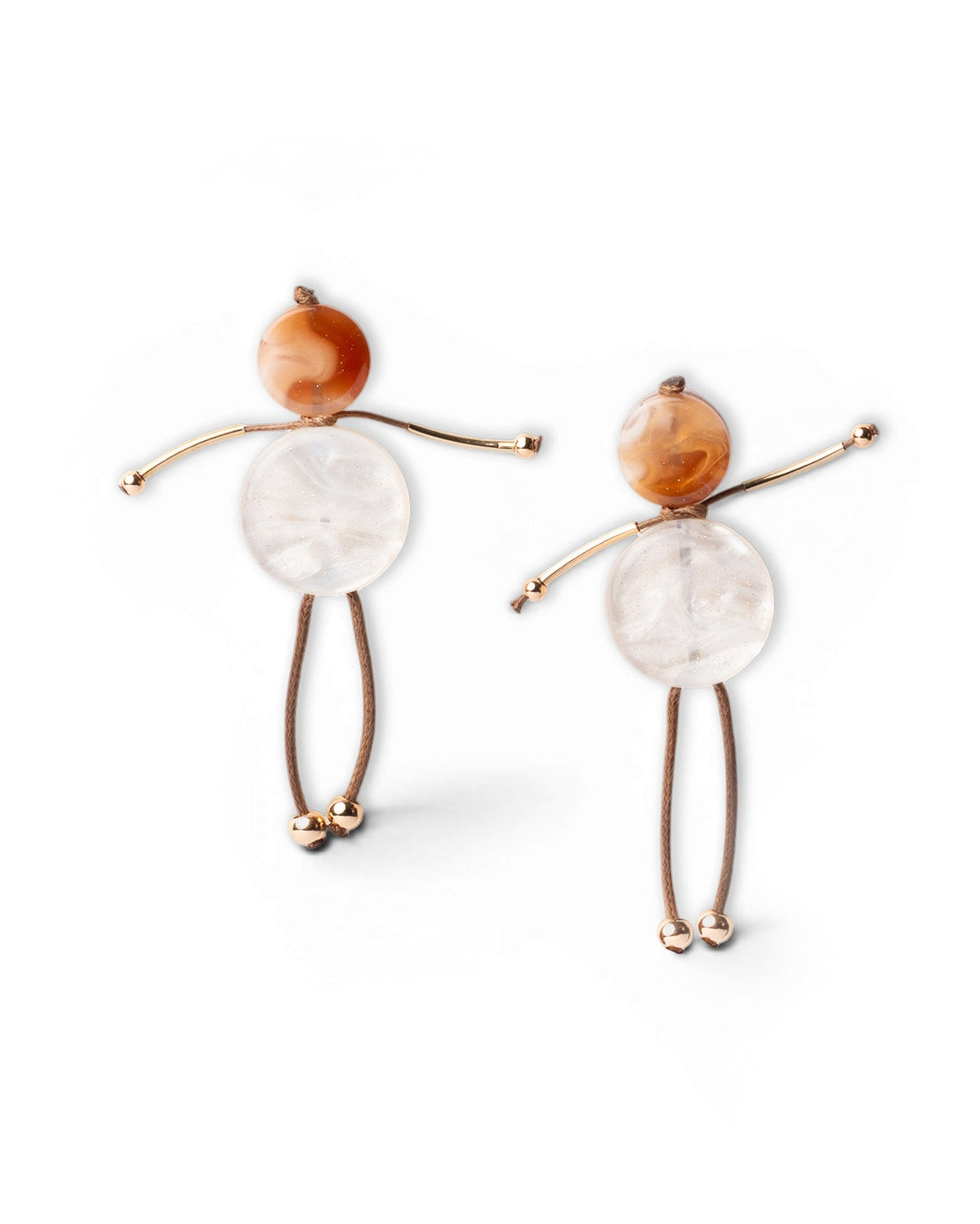 Orecchini pendenti con ballerina in acrilico bianco - Mya Accessories