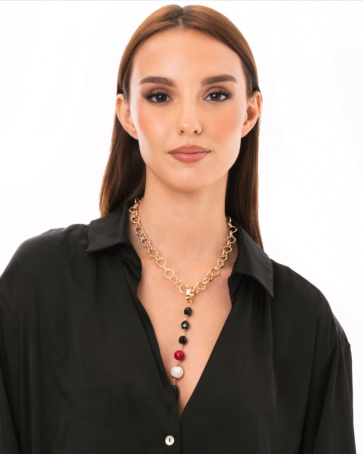 Collana a catena con pendente lungo in acrilico e pietra dura tono nero - Mya Accessories