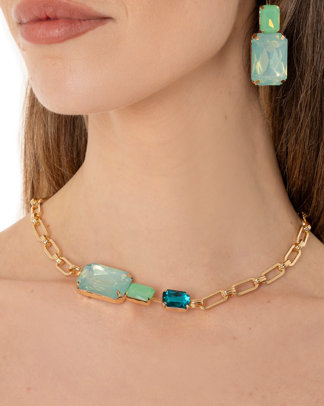 Collana girocollo a catena con inserti in vetro verde acqua - Mya Accessories
