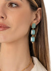 Orecchini pendenti con tre pietre in vetro azzurro - Mya Accessories