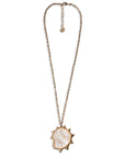 Collana lunga a catena con pendente a conchiglia in acrilico tono beige - Mya Accessories
