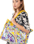 Borsa mare in cotone con stampa floreale viola e gialla - Mya Accessories