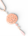 Collana lunga con pietre in acrilico, pendente mandala rosa - Mya Accessories