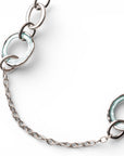 Collana lunga a catena con design circolare forato smaltato celeste - Mya Accessories