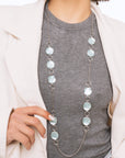 Collana lunga a filo con design circolare smaltato celeste - Mya Accessories