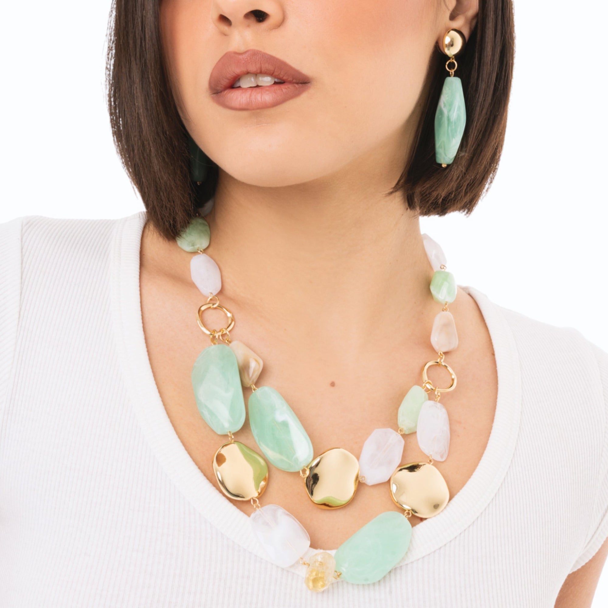 Collana girocollo a due fili con pietre in acrilico verde e bianche - Mya Accessories