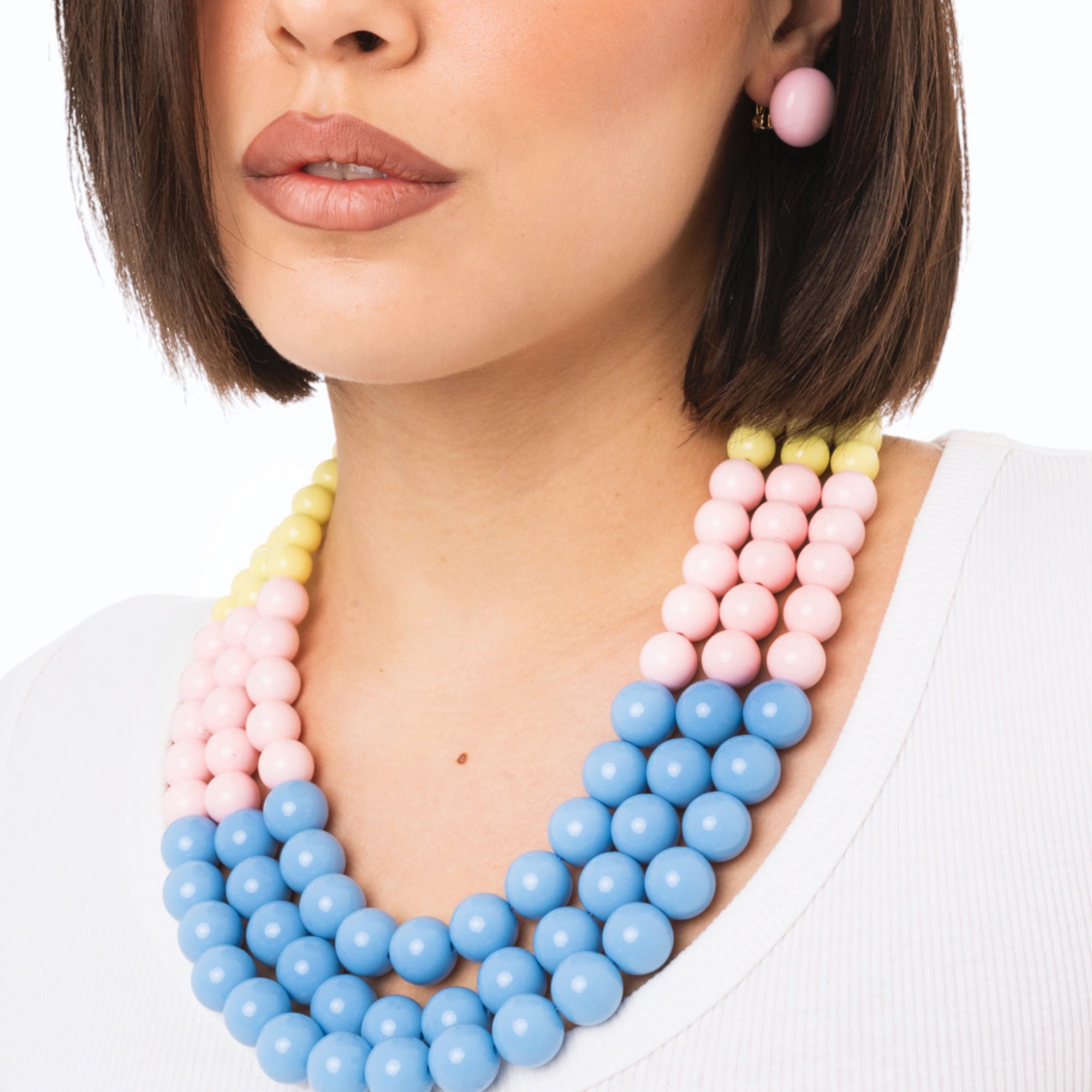 Collana girocollo a tre fili con sfere in acrilico multicolore - Mya Accessories
