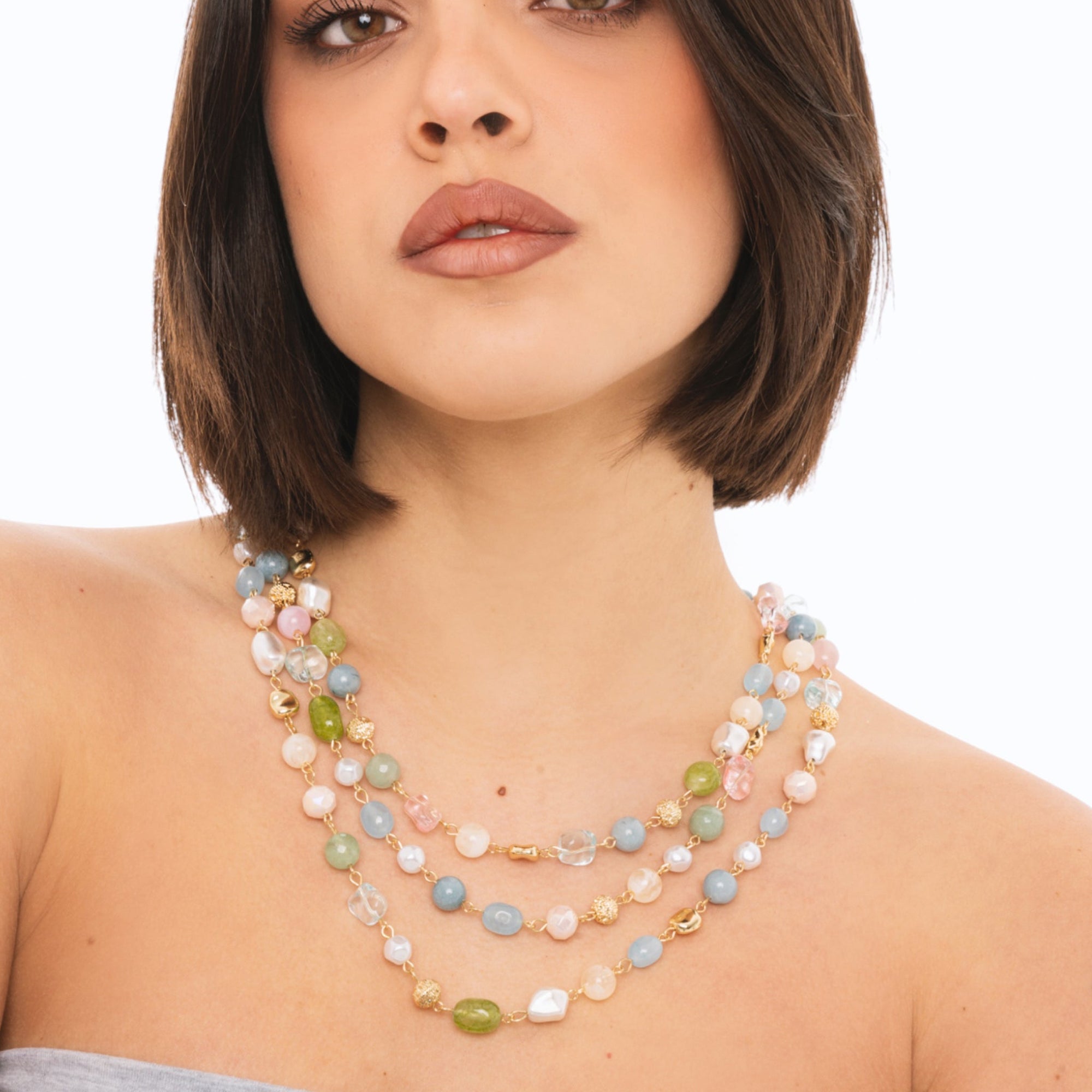 Collana girocollo a tre fili con pietre dure e vetro tono azzurro e verde - Mya Accessories