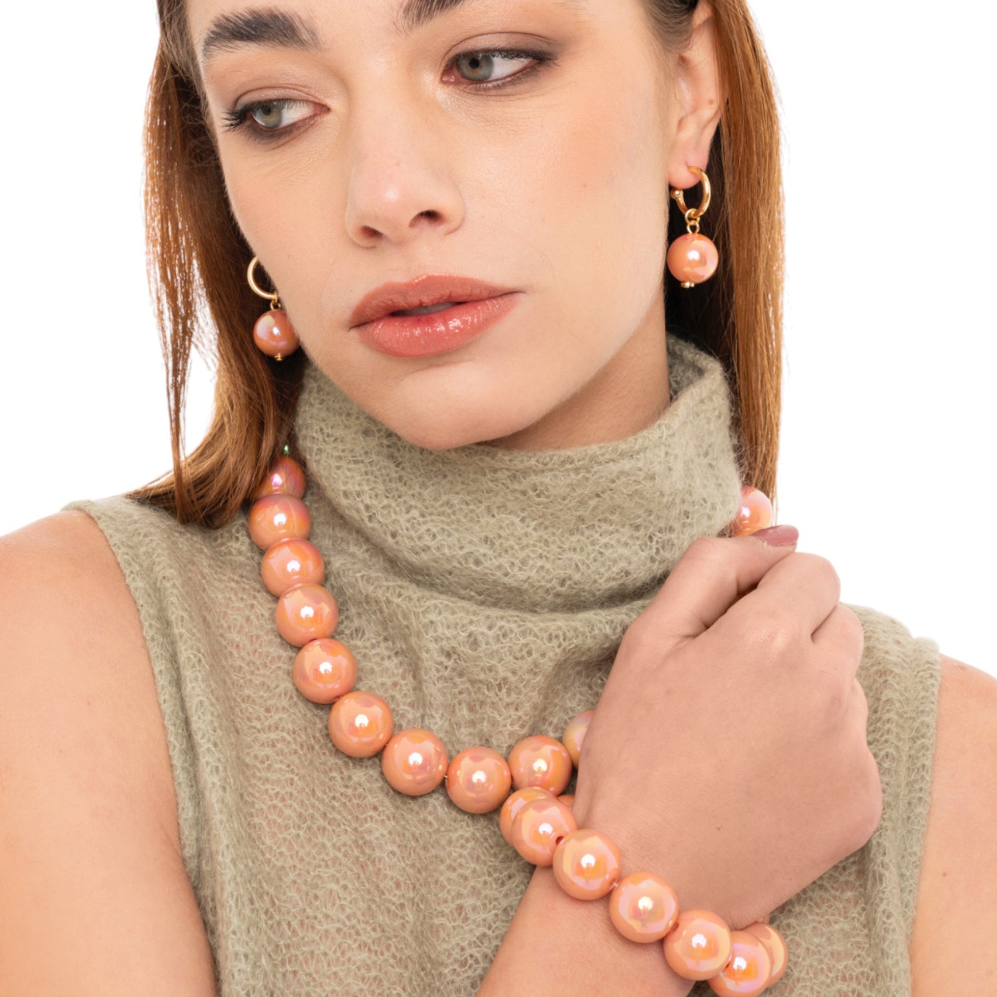 Collana girocollo con sfere in acrilico lucide rosa - Mya Accessories