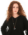 Collana lunga con pietre dure e pendente a cuore smaltato a pois bianco e nero - Mya Accessories