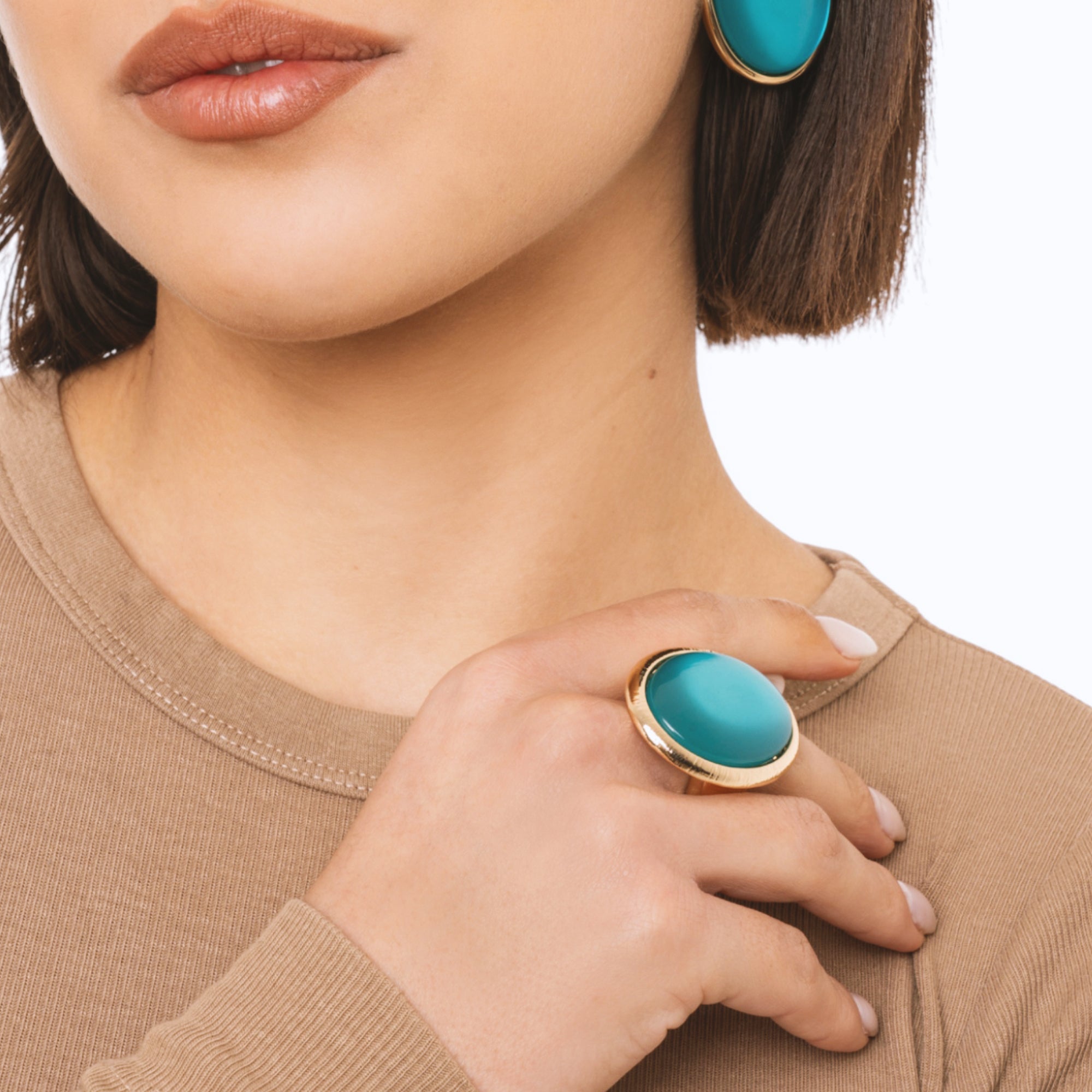 Anello elastico in metallo con pietra in resina ovale turchese - Mya Accessories