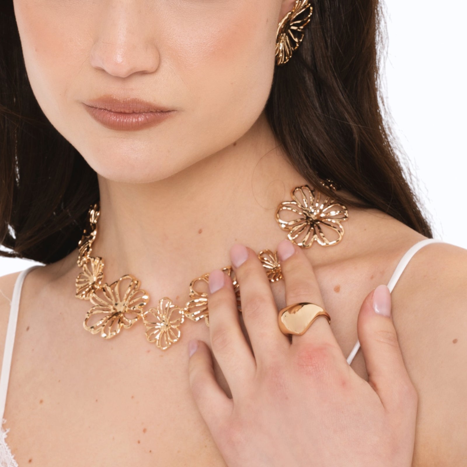 Anello in metallo lucido con taglio trasversale a punta - Mya Accessories