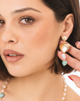 Orecchini pendenti con cuoricini in metallo ed acrilico multi verde - Mya Accessories