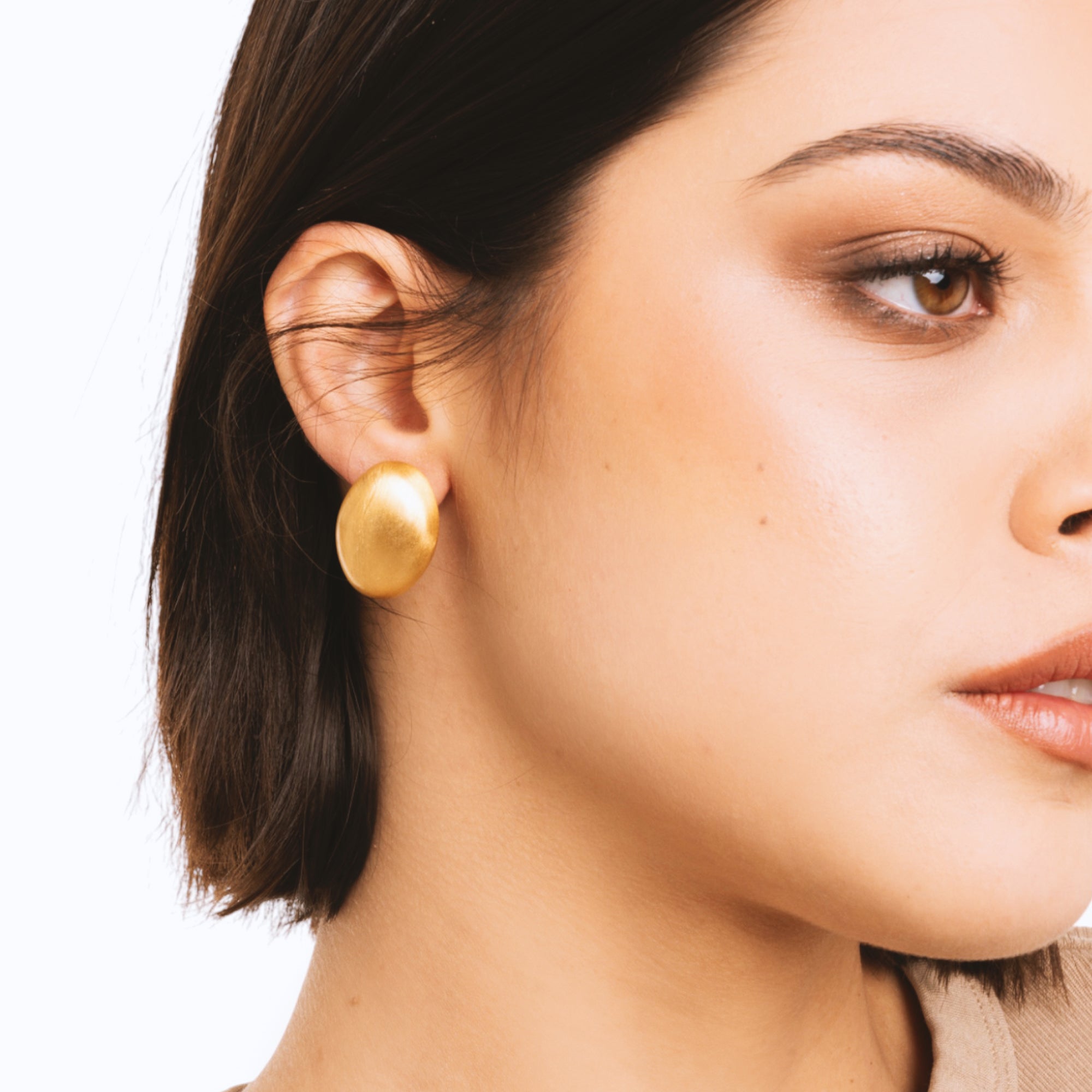 Orecchini ovali in metallo - Mya Accessories