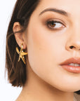 Orecchini con design a stella marina in acciaio - Mya Accessories
