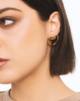 Orecchini con design a cuore in acciaio - Mya Accessories
