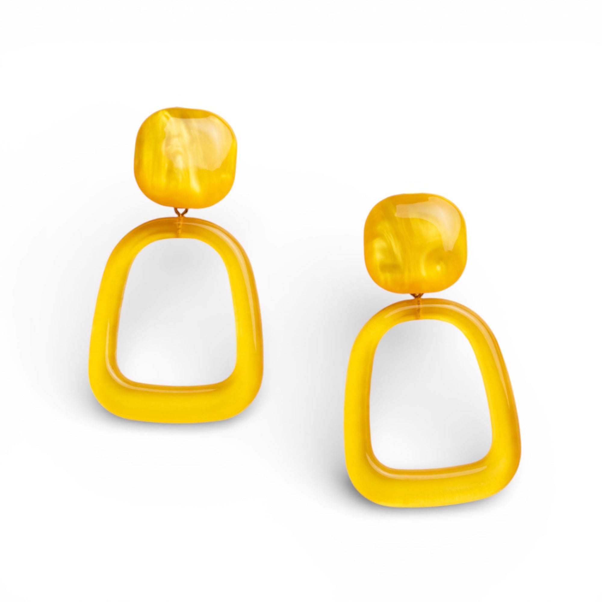 Orecchini pendenti a clip geometrici in acrilico giallo - Mya Accessories