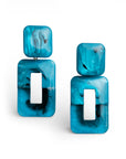 Orecchini pendenti a clip rettangolare in acrilico blu - Mya Accessories