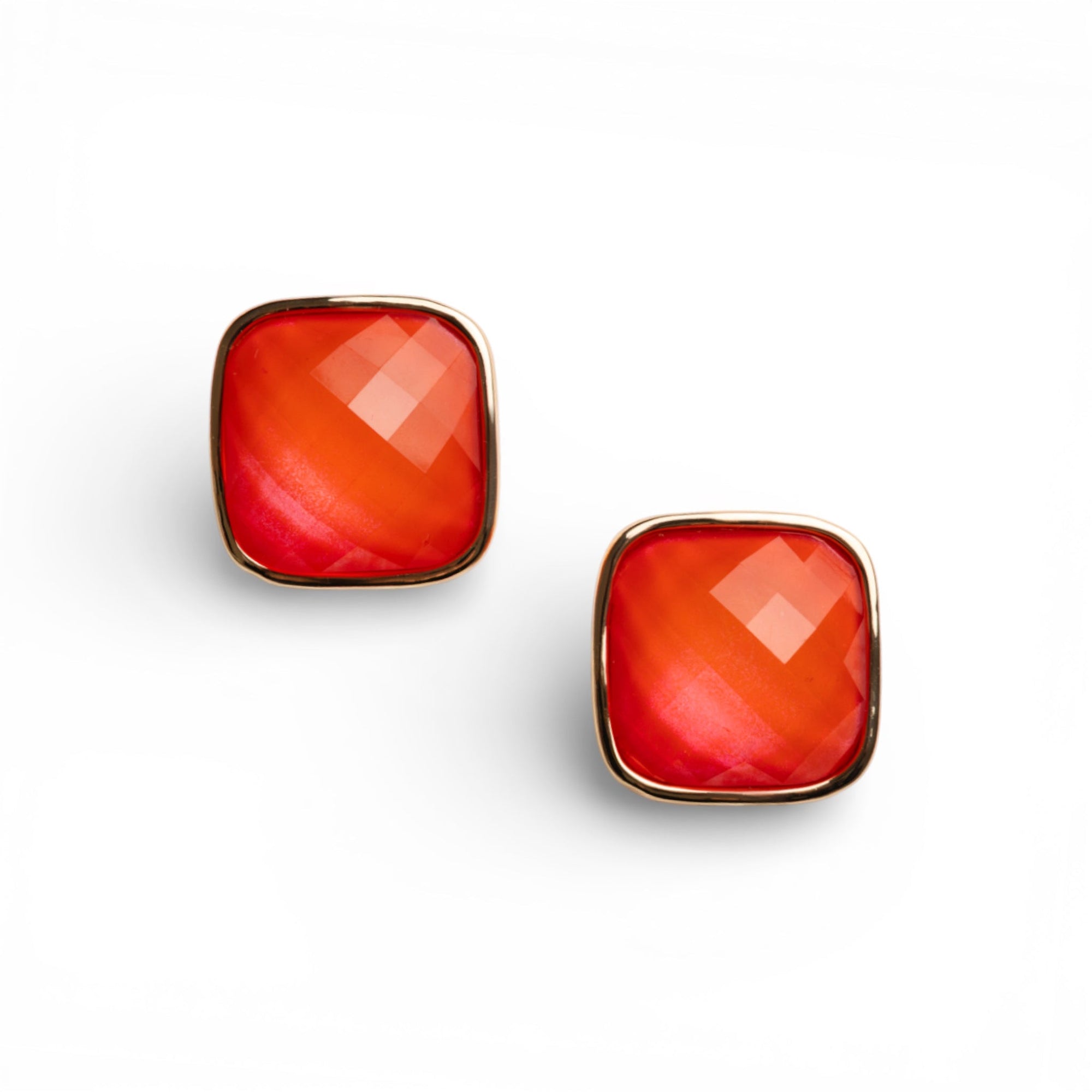 Orecchini a clip con pietra in resina quadrata arancio - Mya Accessories